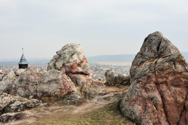 Ojcowski Park Narodowy – najciekawsze formacje skalne